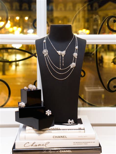 boutique chanel joaillerie|where to buy Chanel jewellery.